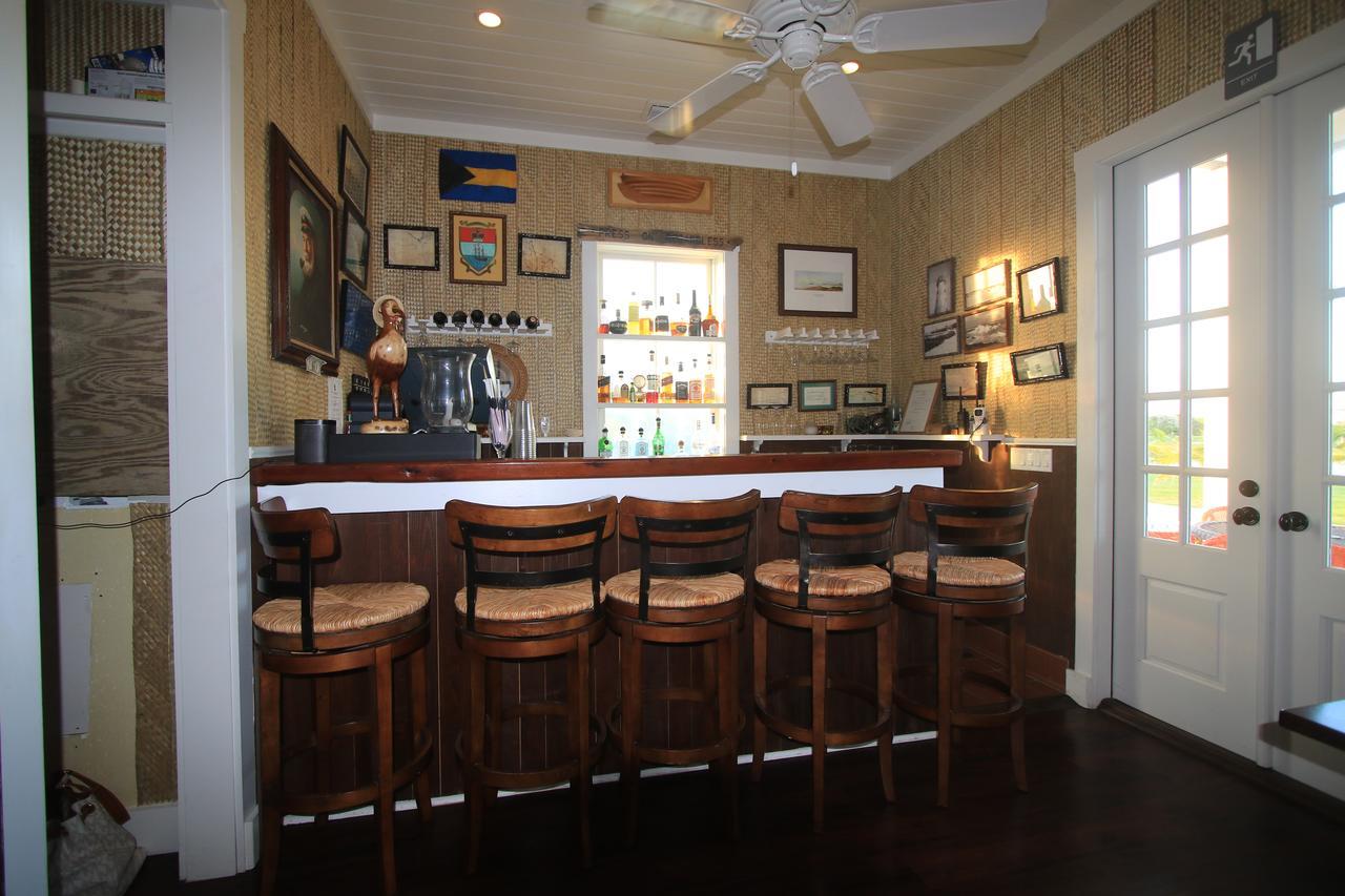 The Sandpiper Inn Crossing Rocks ภายนอก รูปภาพ