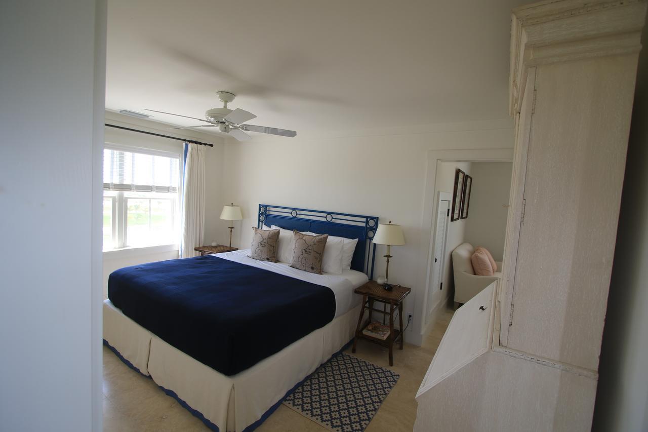 The Sandpiper Inn Crossing Rocks ภายนอก รูปภาพ